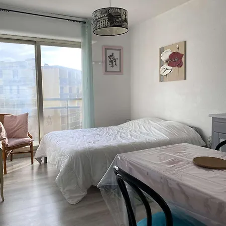 Apartamento Cosy Proche Thermes Avec Coin Cuisine Et Vue Sur Etang - Fr-1-553-237 *